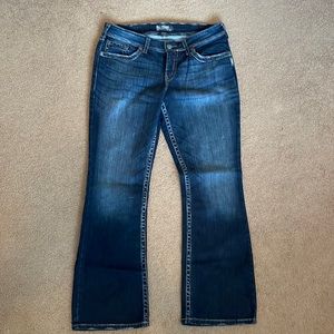 Silver Suki Surplus jeans. Like new. Size 14x 32